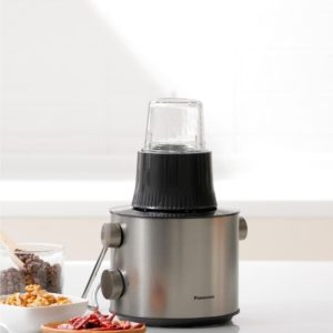 Panasonic MJ-CB800 3-in-1 1000W Juicers (2)